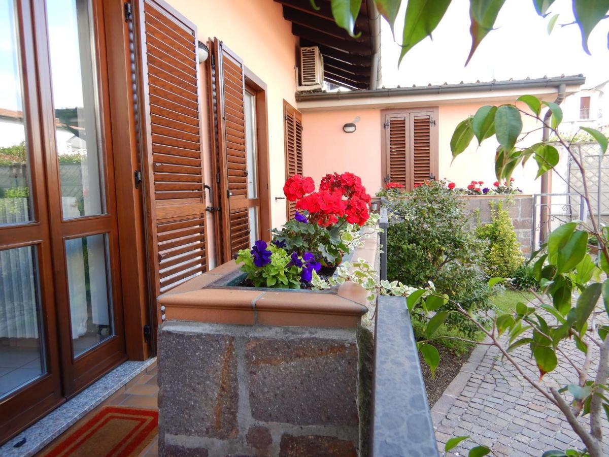3Per3 Acomodação com café da manhã Busto Arsizio Exterior foto